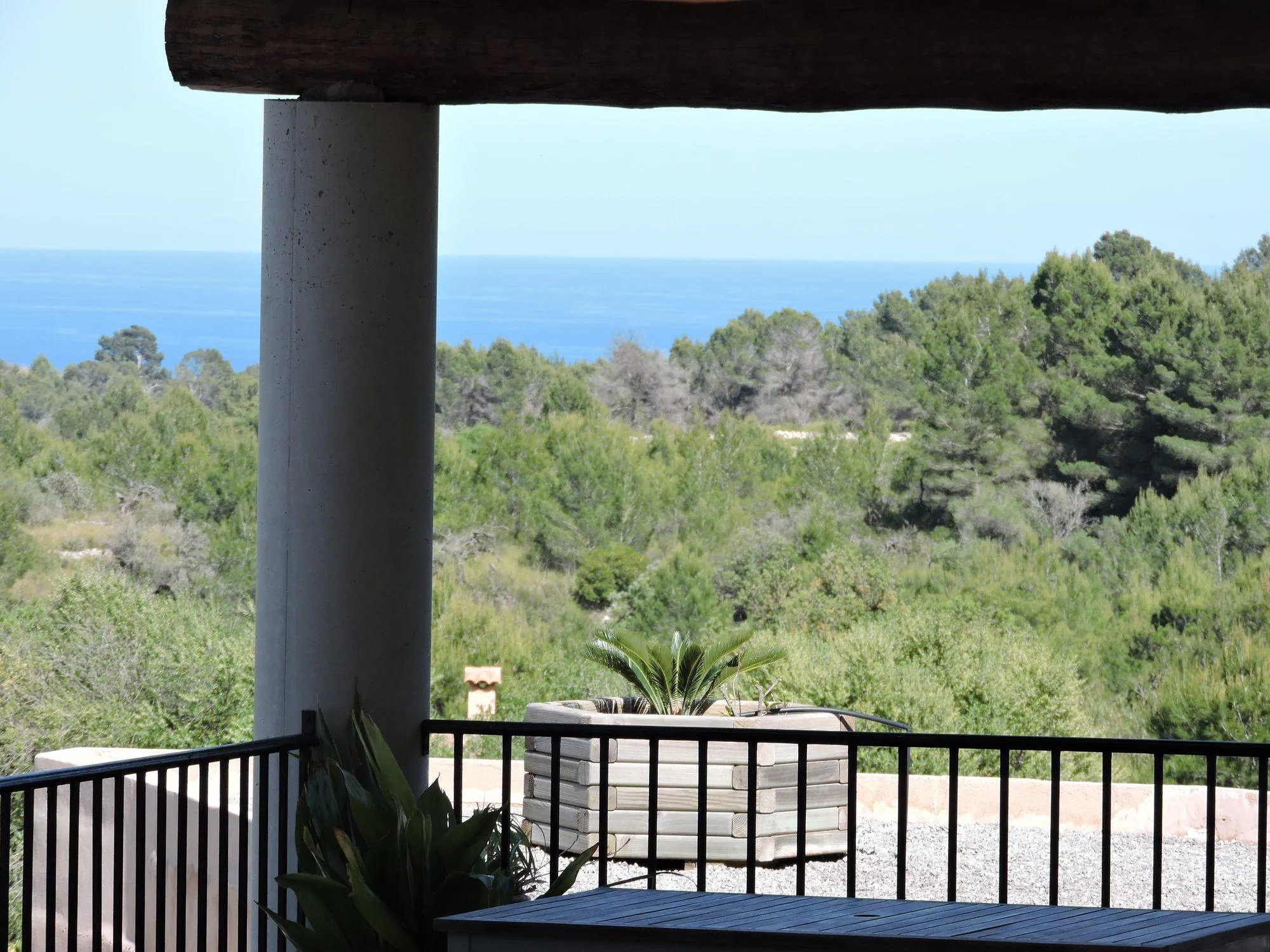 Agroturisme Es Picot - Blick von der Terrasse über die Hügel bis zum Meer